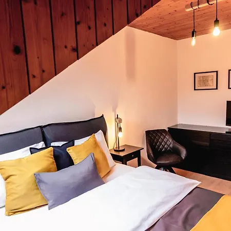 Armotti Lorraine Apartment Bern