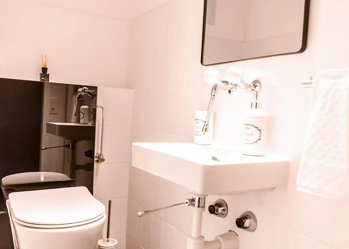 Armotti Lorraine * Bern